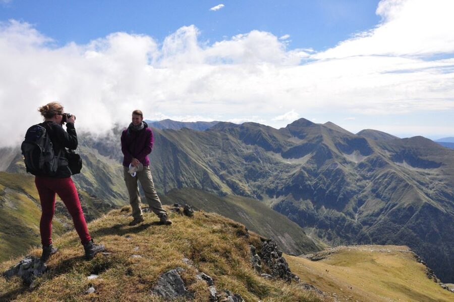 Brasov: Private Fagaras Mountains Trekking Tour - Capra Lake and the choice of a higher summit