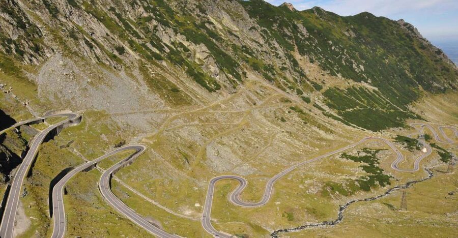 Brasov: Private Fagaras Mountains Trekking Tour - Lunch at Balea Lake keeps the finish flexible