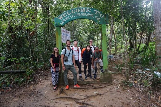Bukit lawang tour 3days-2 night jungle trekking including rafting - At a glance