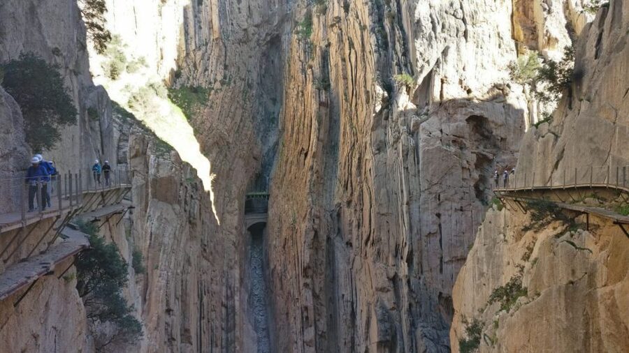 Caminito del Rey: Trekking Tour with Hiking Guide - The views, bridges, and high points