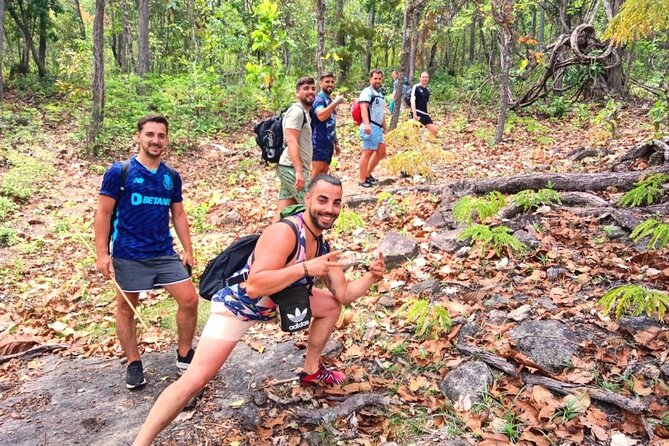 Chiang Mai 2 Day 1 Night Jungle Trekking and Bamboo Rafting - The 9:00 AM pickup and first songtaew ride