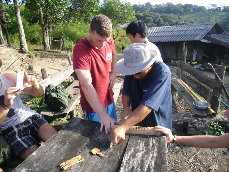 Chiang Mai: 2 Days, 1 Night Non-Tourist Trek - Cooking lunch in the jungle