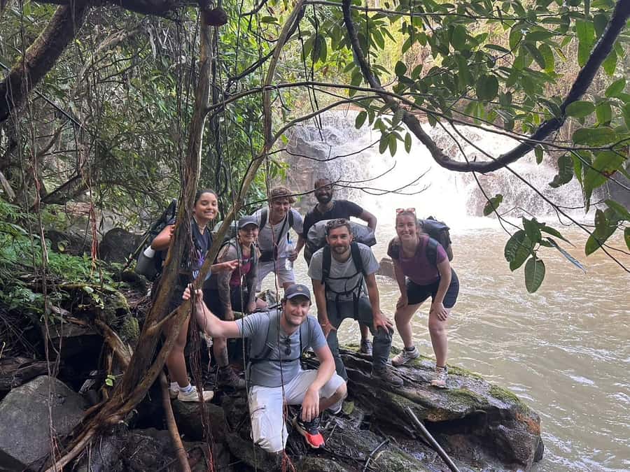 Chiang Mai: 2-Days Jungle Trek, Waterfalls and Karen Village - Lunch beside a waterfall