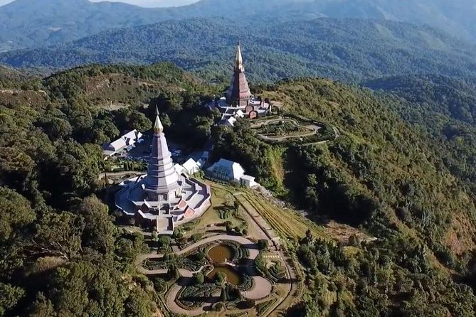 CHIANG MAI: Doi Inthanon-Trekking Pha Dok Seaw-Waterfall-Lunch - Starting early from Chiang Mai
