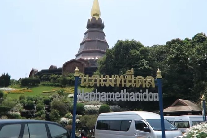 CHIANG MAI: Doi Inthanon-Trekking Pha Dok Seaw-Waterfall-Lunch - Ban Mae Klang Luang and Karen coffee country