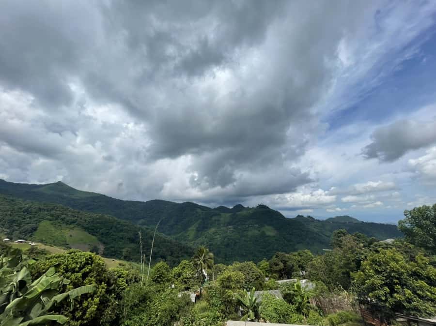 Chiang Mai: Full-Day Tour of Lahu Village and Waterfall Trek - The two-hour walk down to the waterfall