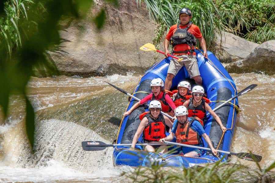 Chiang Mai: Whitewater Rafting and Waterfall Trekking Tour - The 10-meter waterfall and the question of swimming