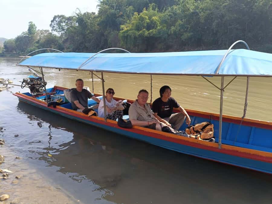 Cultural trekking and boat trip - A full day beyond Chiang Rai