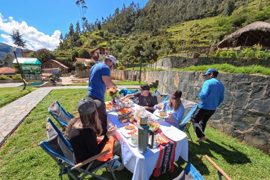Cusco: 4-Day Lares Trek to Machu Picchu with Panoramic Train - How good is the $690 value?