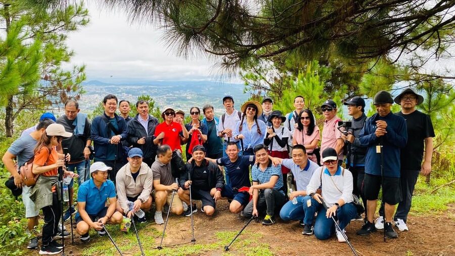 Dalat Trekking to Langbiang mt - Lunch, pacing, and the return