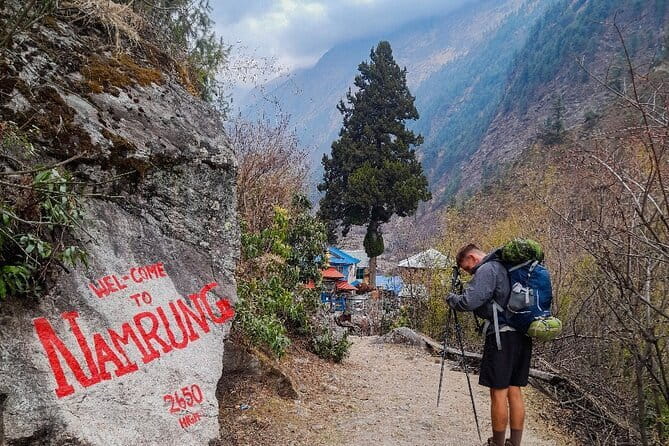 Dancing in the Manaslu Circuit Trek - Day 4: Prok, Mani walls, and Namrung
