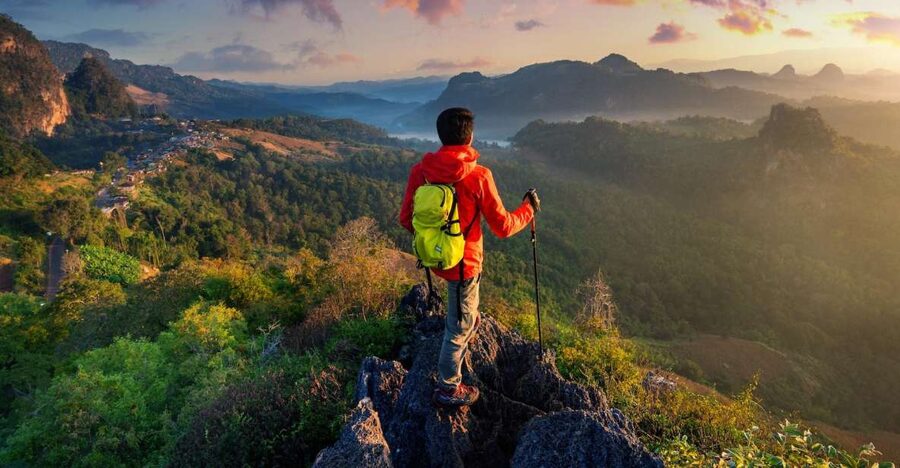 Dawn's Embrace: Sun Rise Trek at Lakshmi Hills, Munnar - Why this sunrise trek works so well in Munnar