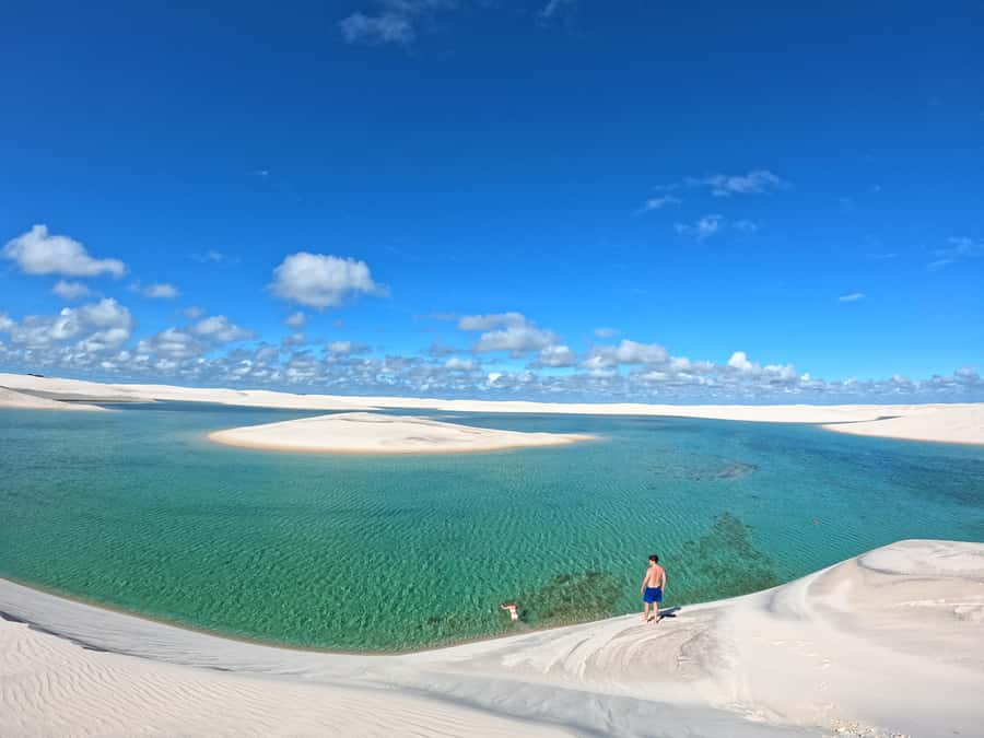 Day trekking in Lençóis Maranhenses - Twelve kilometers through lagoons and dunes