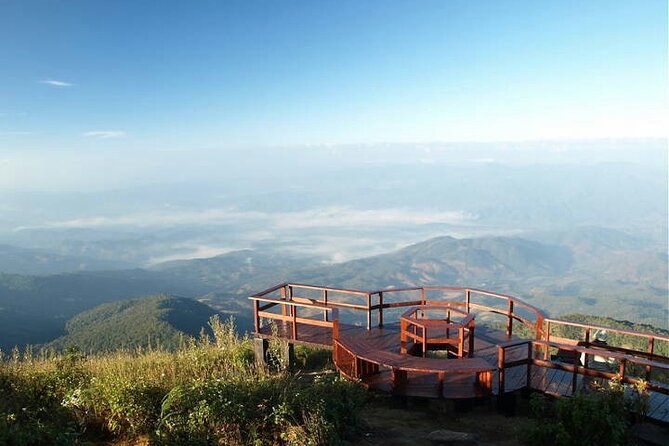 Doi Inthanon National Park with Nature Trail Trekking 1-Day Tour - Thailand’s highest point and the cool summit air