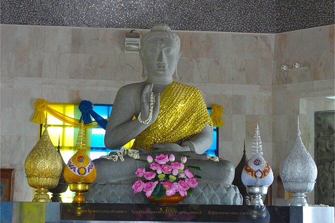 Doi Inthanon Private Trek & Lunch Tour from Chiang Mai - Lunch and the value of a private day
