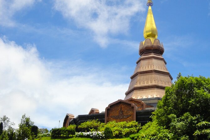 Doi Inthanon Private Trek & Lunch Tour from Chiang Mai - Transport and timing deserve an honest look