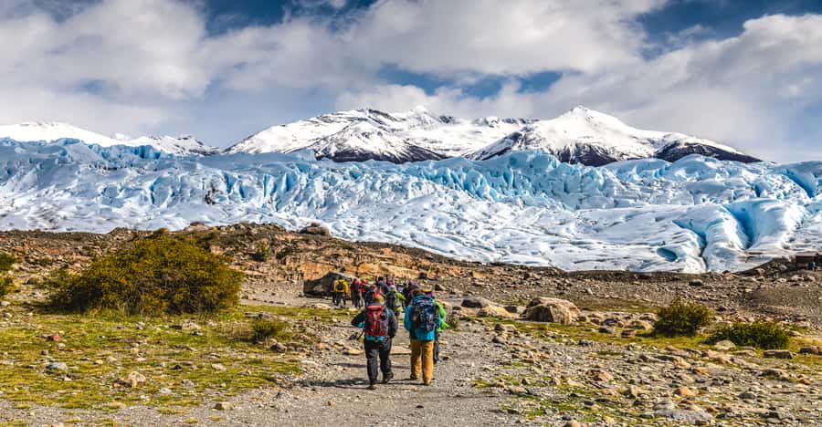 El Calafate: Perito Moreno Glacier Trekking Tour and Cruise - Who should book this glacier trek?
