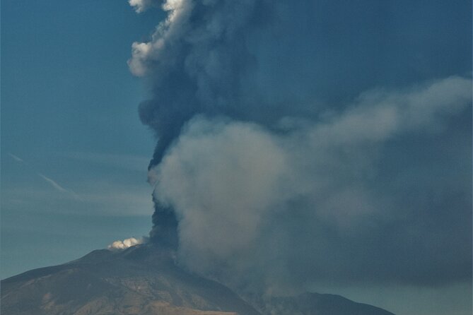 Etna Morning or Sunset - Trek & Lava Tunnel with Gear - Who should book this experience?