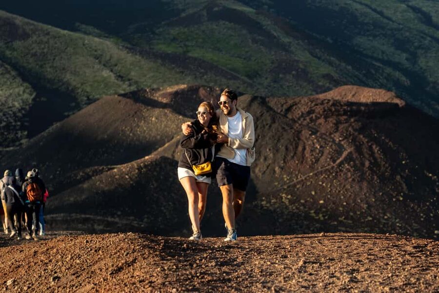 Etna Sunset Tour: Volcano trek, Cave & tasting from Catania - Tasting Etna at Enoteca dell’Etna