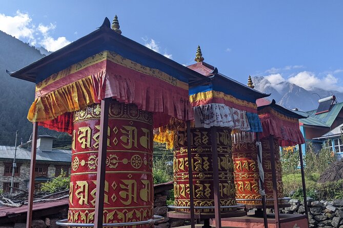 Everest Base Camp Trek 15 days | Local Guide | Flexible Itinerary - Days 6 and 7: Dingboche and the second rest day