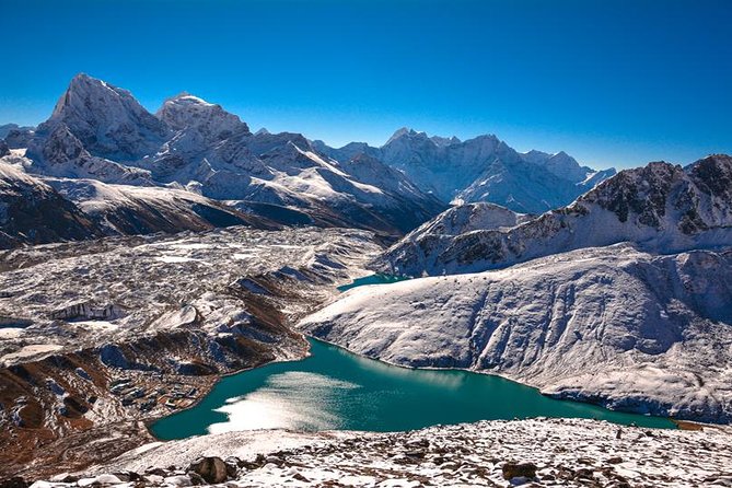 Everest Base Camp Trek - Day 7: The trail to Lobuche