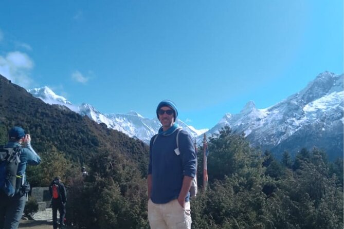 Everest Base Camp Trek for Beginners: 11-Day Itinerary - Day 1: Lukla flight and the walk to Phakding
