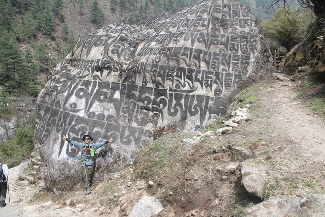 Everest Base Camp Trek from Kathmandu 12 Days - Day 7: Dingboche to Lobuche over rough ground