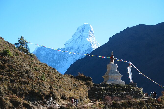 Everest base camp trek & Heli return - Day 1: Lukla to Phakding
