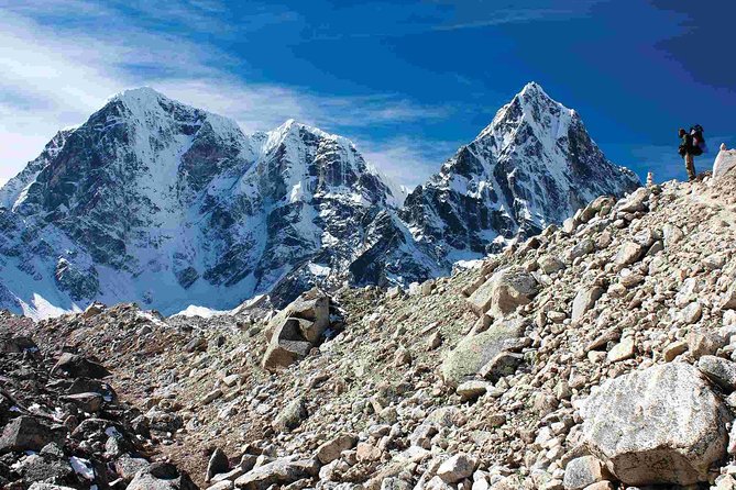 Everest Base Camp Trek with Helicopter Return - 10 Days - Day 2: Lukla flight and the walk to Phakding