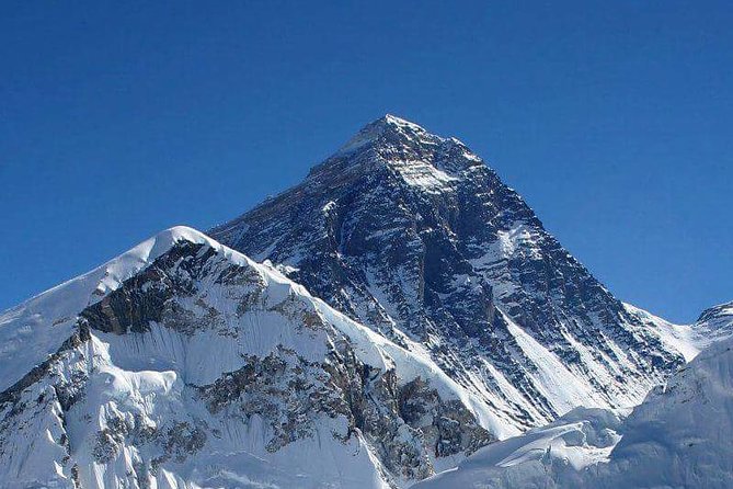 Everest Base Camp Trekking 16 Days - The Lukla flight starts the 16-day trek