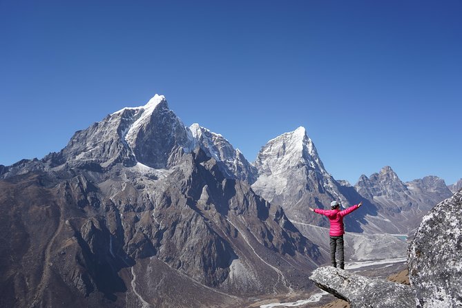 Everest Base Camp Trekking - Kala Patthar for the big Everest view