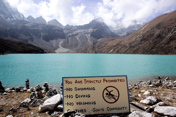 Everest Gokyo Valley Trek - 12 days - Days 5 and 6: Forest, yak pastures, Dole, and Machhermo