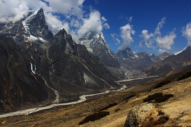 Everest Three Pass Trek - Renjo La: a final high crossing before the return
