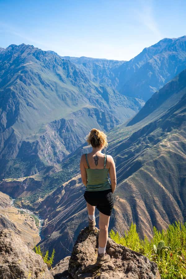 FROM CABANACONDE: 2 DAY COLCA TREK START AT 8:30 IN THE MORNING - Why this Colca trek works better from Cabanaconde
