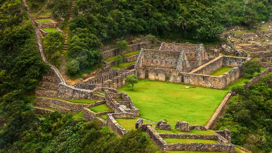 From Cusco: 4-Day Choquequirao Trek - All included - Day 3: A full visit to the Choquequirao ruins