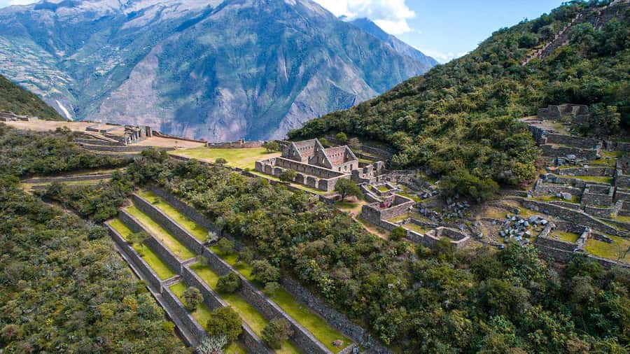 From Cusco: 4-Day Choquequirao Trek - All included - Accommodation, food, and group size