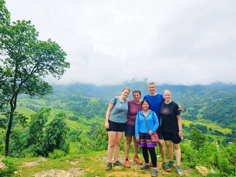 From Hanoi: 2-Day Sapa Trek Tour - Luxury Limousine Transfer - Choosing your Sapa overnight stay