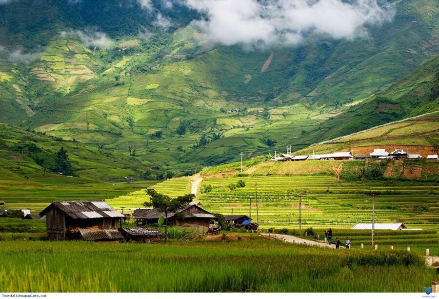 From Hanoi: 2-Day Sapa Trekking Trip with Homestay & Meals - Arriving at the Ta Van homestay