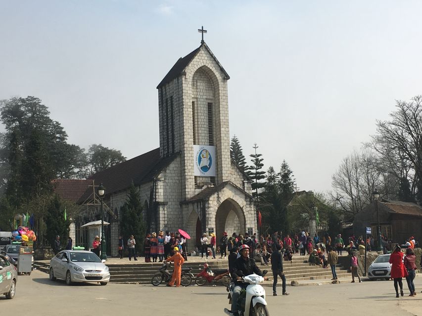 From Hanoi: 3-Day Sapa Trekking with Limousine Transfer - Hotel or homestay, choose comfort with care