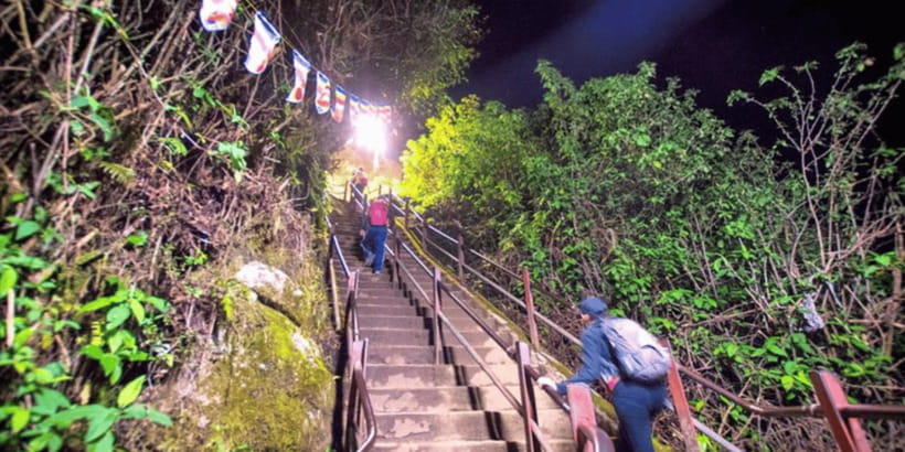 From Kandy: Adams Peak Guided hike via Peak Wilderness - Reaching Sri Pada before sunrise