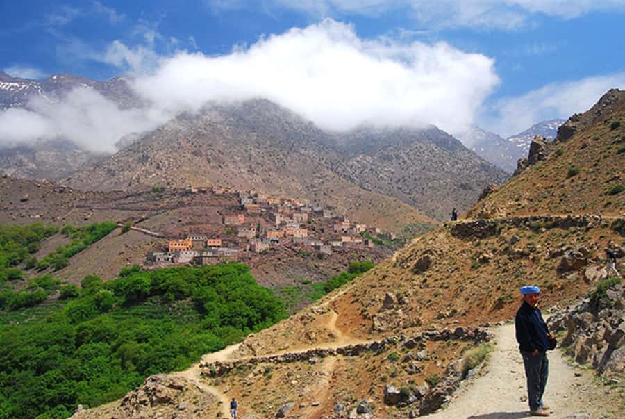 From Marrakech: 3-Day Mount Toubkal Climbing Trek - Day two: the climb to Aguelzim Pass