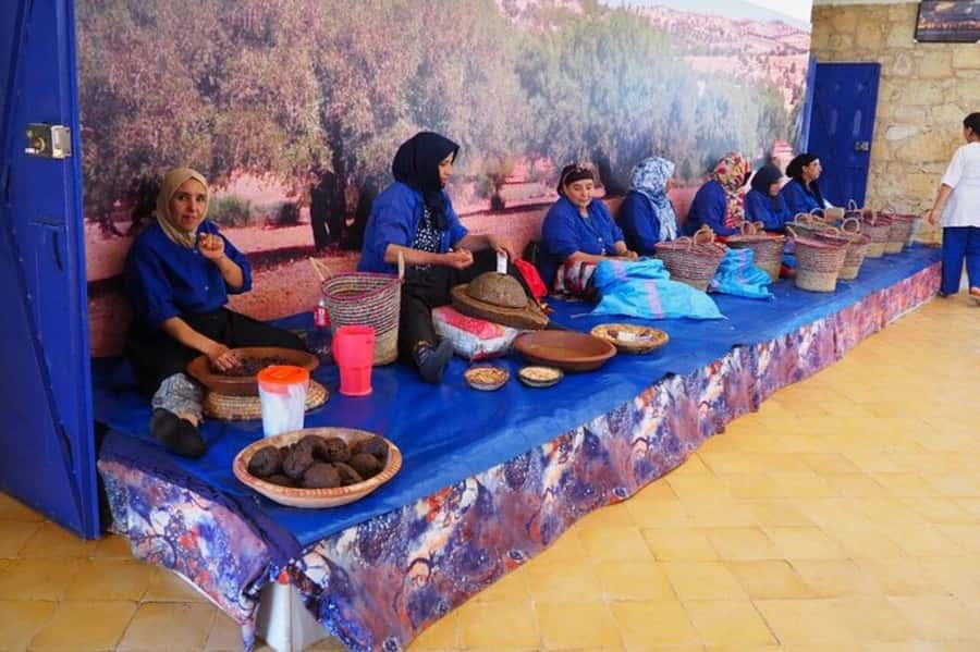 From Marrakech: Atlas Mountains Summit Trek - Descending by the Tidli Plateau