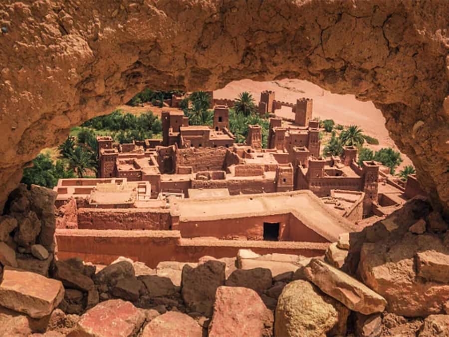 From Marrakesh: 2-Day Trek to Ait-Benhaddou and Ouarzazate - Leaving Marrakesh for the Tizi-n-Tichka pass