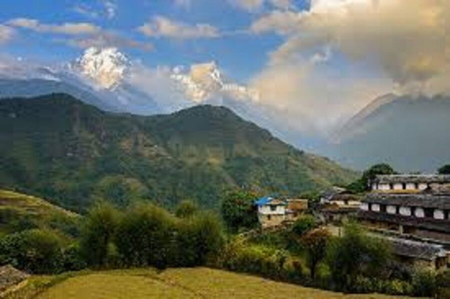 From Pokhara: 3 Day Amazing Ghandruk Poon Hill Trek - Day one: Ghandruk to Tadapani at 2,610 meters