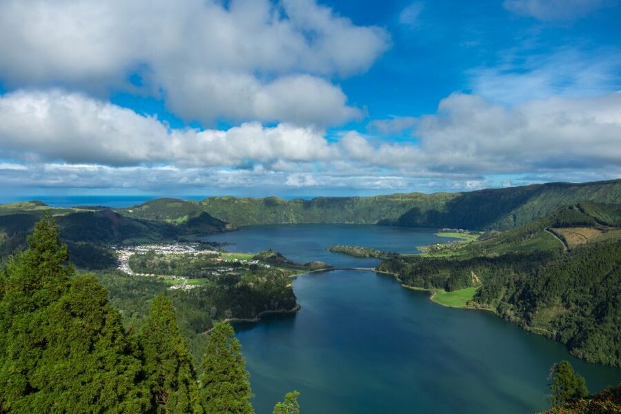 From Ponta Delgada: Vista do Rei to Sete Cidades Guided Trek - Caldeira Seca and the volcanic shape of the route