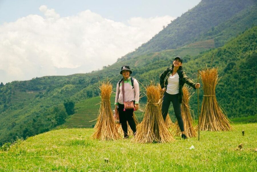From Sapa: 1-Day Guided Trek to Lao Chai & Ta Van with Lunch - What the guides add to the day