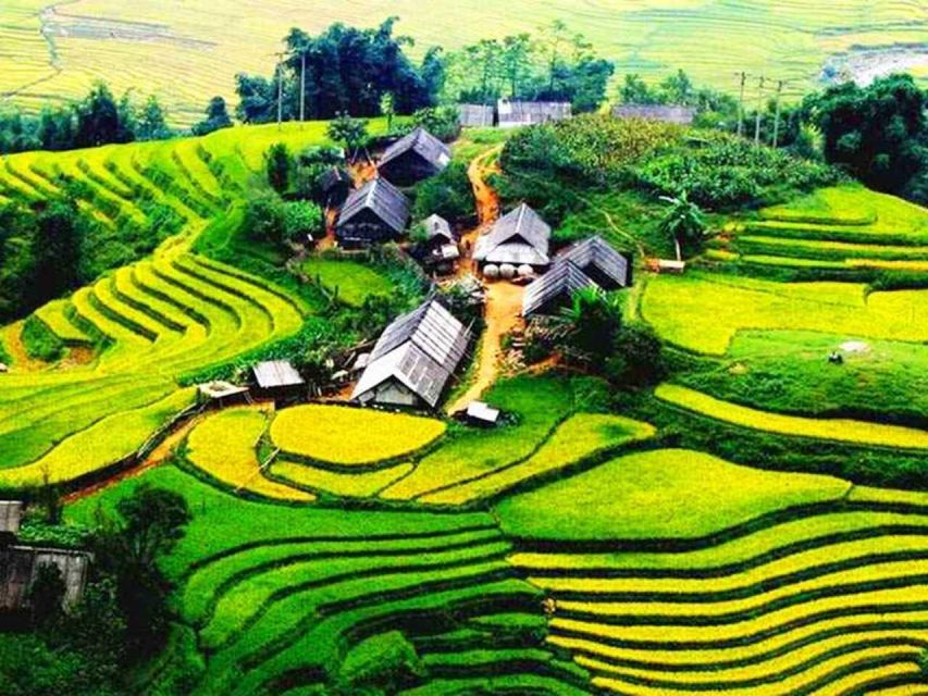 From Sapa: Full-Day Trekking Tour Lao Chai & Ta Van Villages - Leaving Sapa for the Muong Hoa Valley