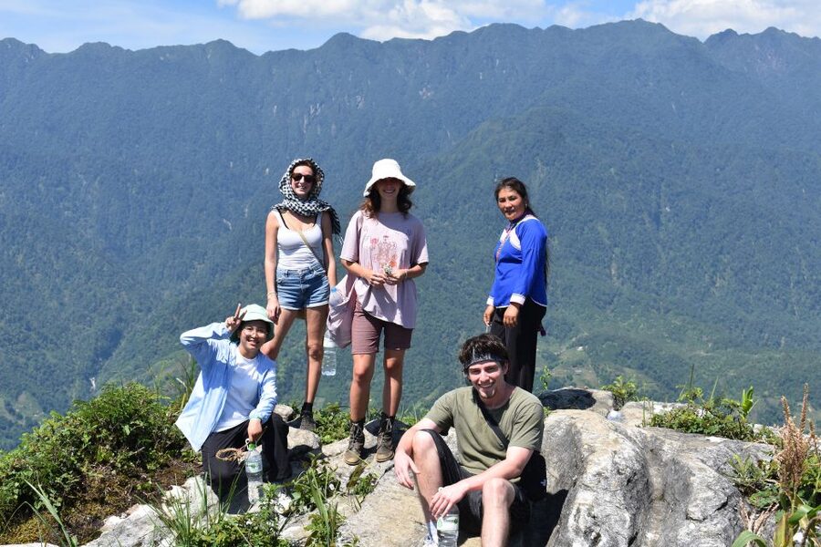 From Sapa: Muong Hoa Valley View & Village Trek 1-Day - Starting at Sa Seng and climbing above Sapa