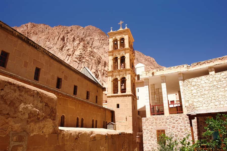 From Sharm: Mount Moses Trekking, Sunrise & Monastery Visit - Practical packing list for the mountain