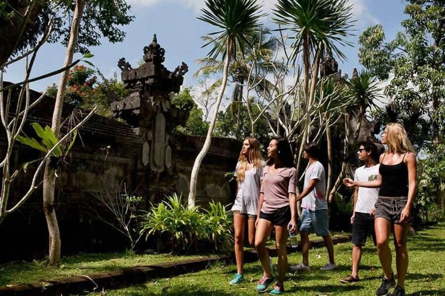From Ubud: 3-Hour Tropical Trek and Taro Village Tour - The village section and the value of going off the main road